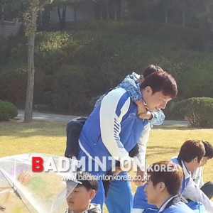 삼성전기 선수단, 지적장애 아동들에게 훈훈한 재능 나눔-한상훈