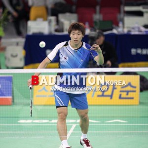 서브는 안전하게